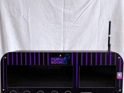 Maquina vending expendedora de pulverizaciones de perfume