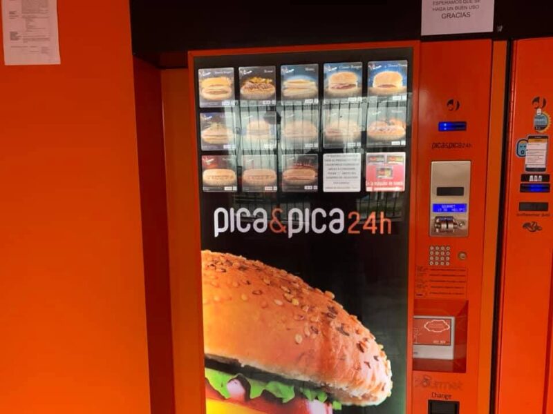 Máquina Vending y esclava, Café y Gourmet